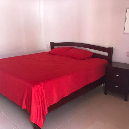 Hotel Villa Diamante Ешпухил Екстериор снимка