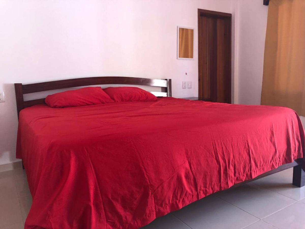 Hotel Villa Diamante Ешпухил Екстериор снимка