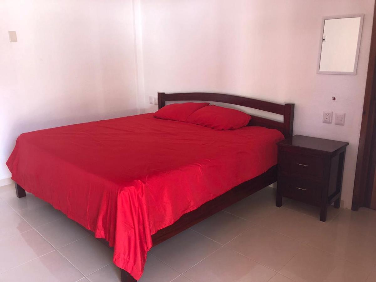 Hotel Villa Diamante Ешпухил Екстериор снимка